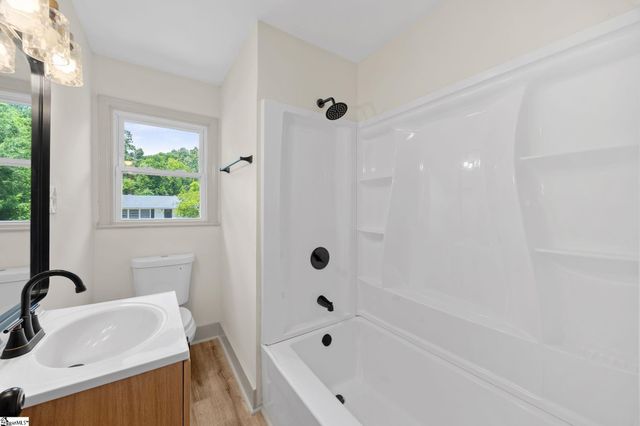 107 Whitener Avenue, Spartanburg, SC 29306