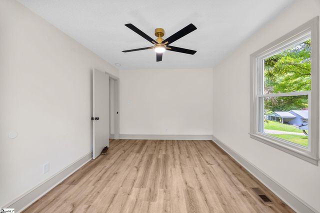 107 Whitener Avenue, Spartanburg, SC 29306