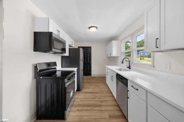 107 Whitener Avenue, Spartanburg, SC 29306