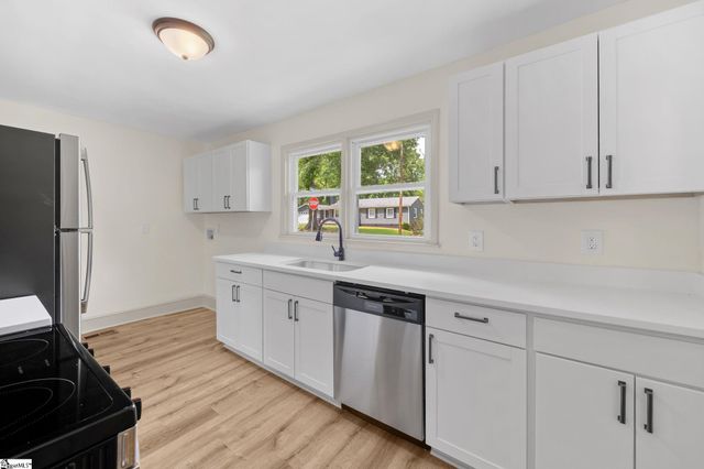 107 Whitener Avenue, Spartanburg, SC 29306
