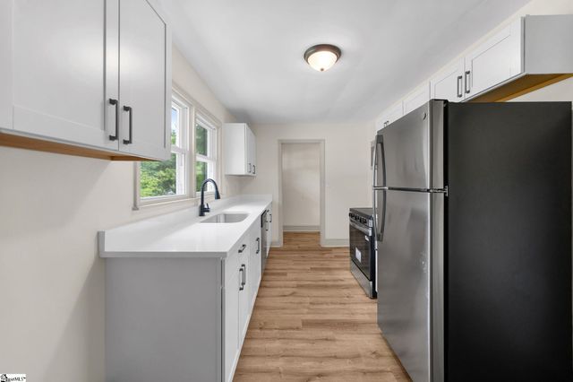 107 Whitener Avenue, Spartanburg, SC 29306
