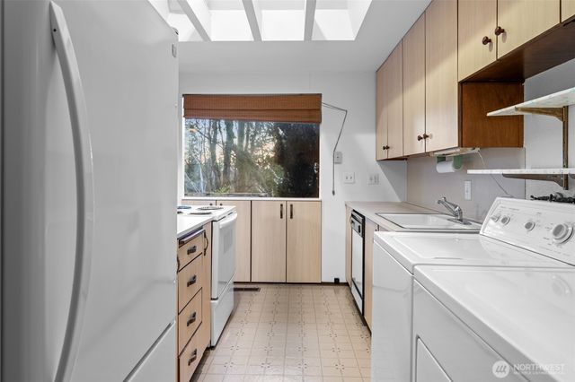 11259 126th Avenue NE, Kirkland, WA 98033