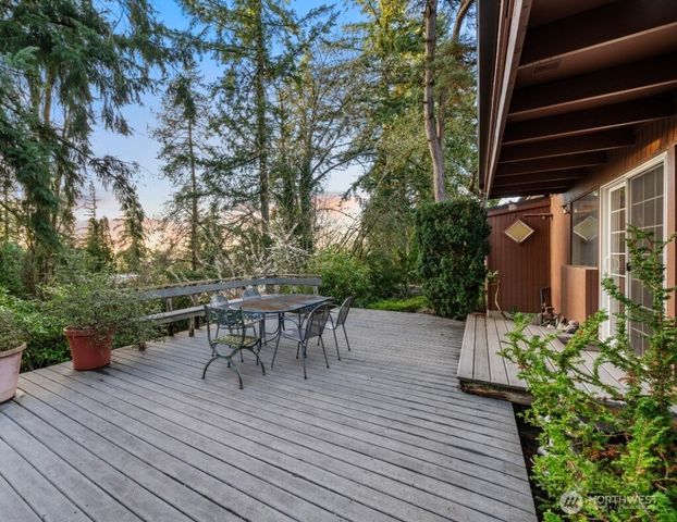 11259 126th Avenue NE, Kirkland, WA 98033