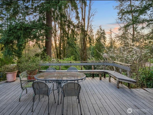 11259 126th Avenue NE, Kirkland, WA 98033