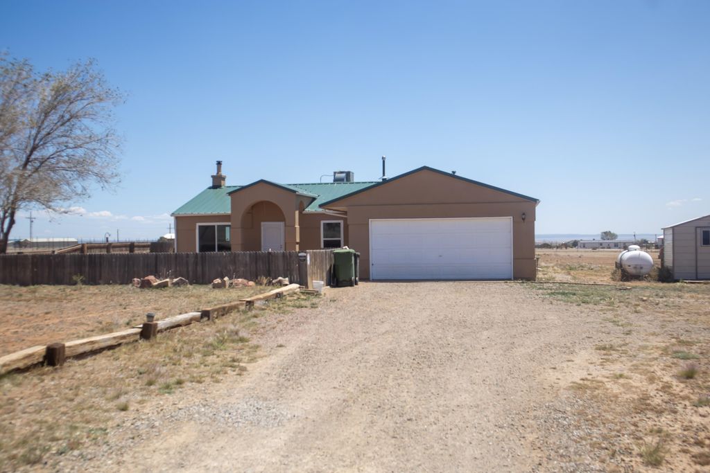 Image 1 of property listing at 244 Frost Road # B, Edgewood, NM 87015