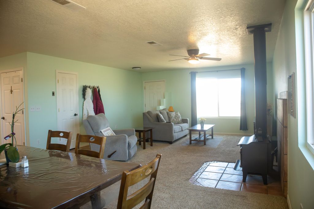 Image 15 of property listing at 244 Frost Road # B, Edgewood, NM 87015