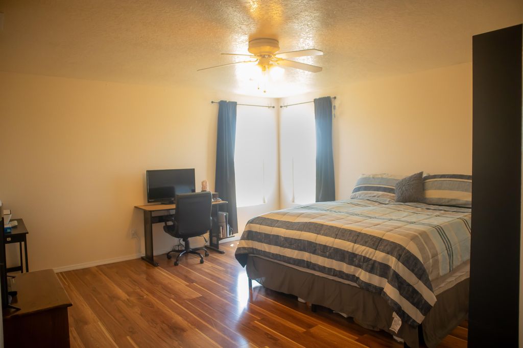 Image 21 of property listing at 244 Frost Road # B, Edgewood, NM 87015