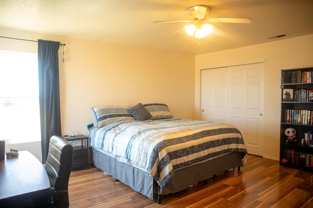 Image 22 of property listing at 244 Frost Road # B, Edgewood, NM 87015
