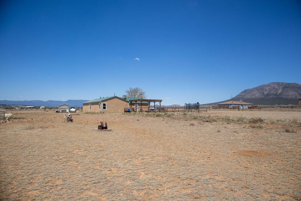 Image 47 of property listing at 244 Frost Road # B, Edgewood, NM 87015