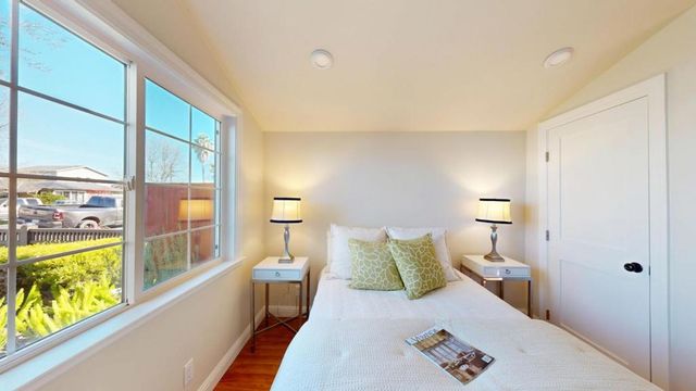 3024 Hoover Street, Redwood City, CA 94063