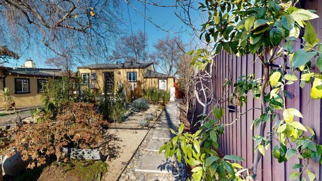 3024 Hoover Street, Redwood City, CA 94063