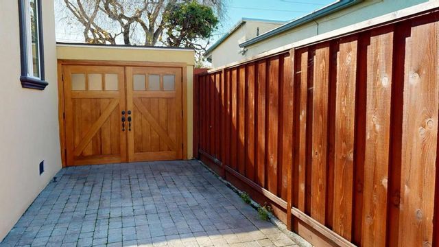 3024 Hoover Street, Redwood City, CA 94063