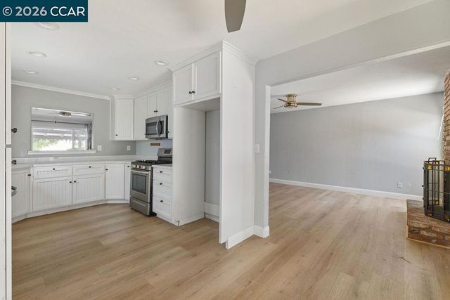 1913 Teresa Ln, Oakley, CA 94561