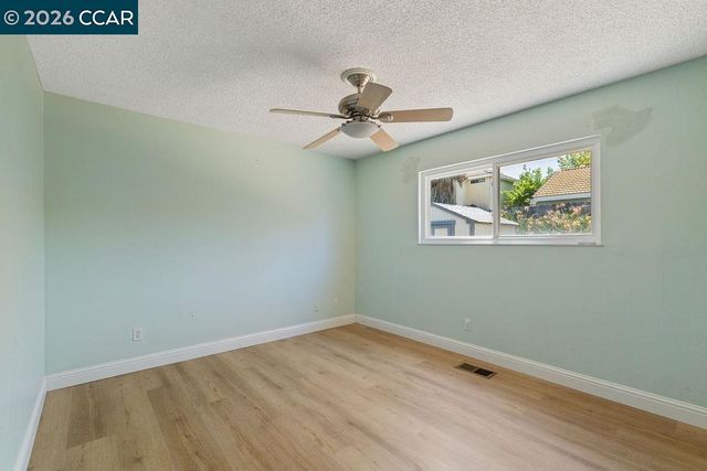 1913 Teresa Ln, Oakley, CA 94561