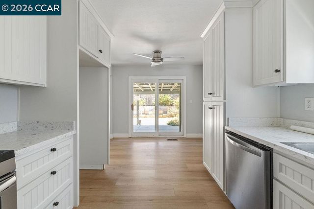 1913 Teresa Ln, Oakley, CA 94561