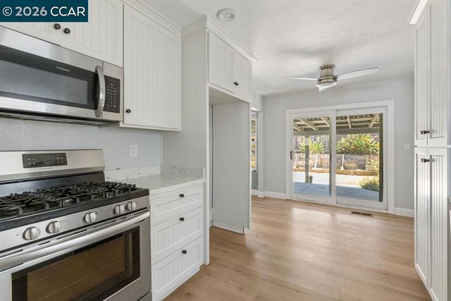1913 Teresa Ln, Oakley, CA 94561