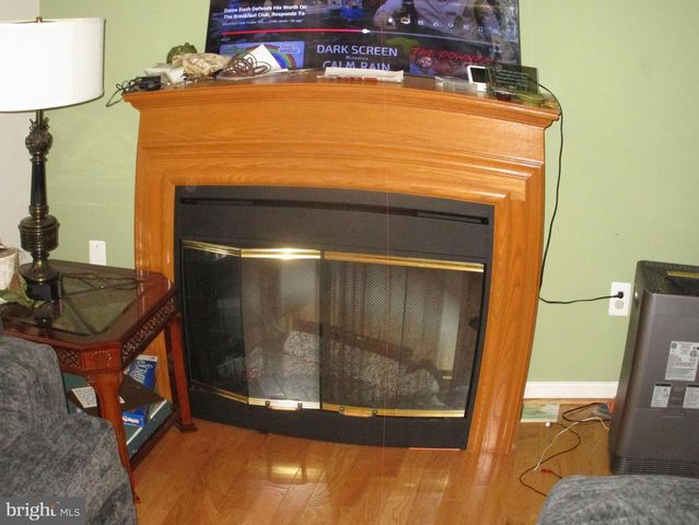 811 GEORGE ST, Baltimore, MD 21201