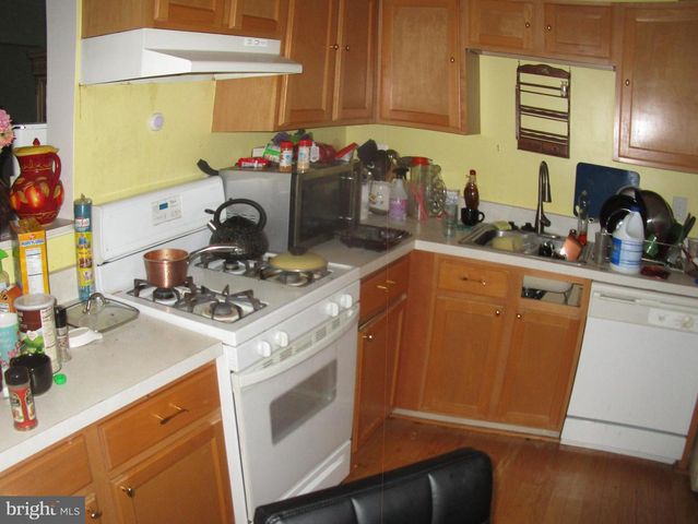 811 GEORGE ST, Baltimore, MD 21201