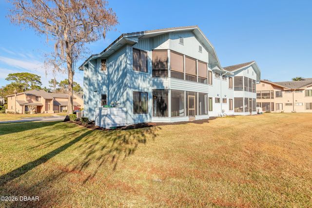 126 Blue Heron Dr Unit B, Daytona Beach, FL 32119