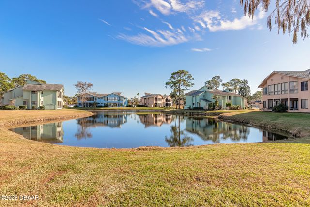 126 Blue Heron Dr Unit B, Daytona Beach, FL 32119