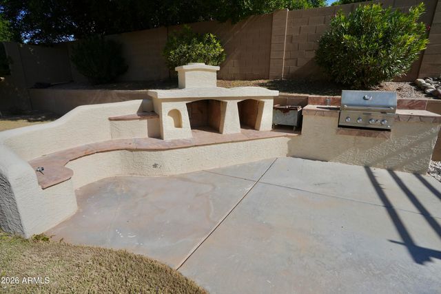 6015 N 133RD Drive, Litchfield Park, AZ 85340