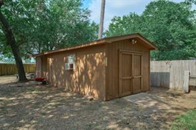 9918 Loch Dane Drive, Houston, TX 77070