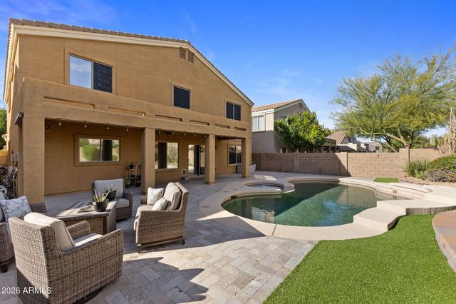 2538 E MINE CREEK Road, Phoenix, AZ 85024