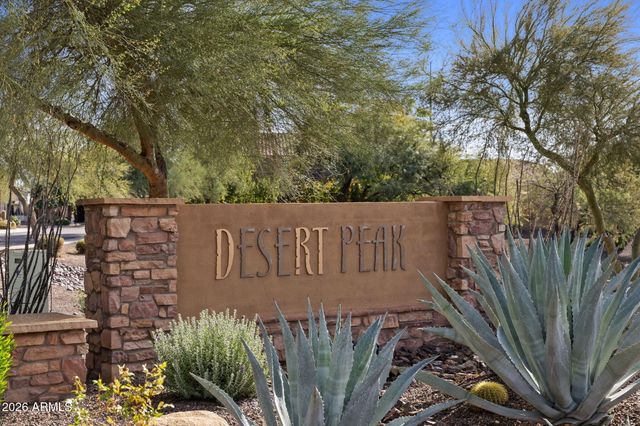 2538 E MINE CREEK Road, Phoenix, AZ 85024