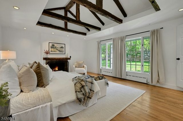 4 E Main St, Mendham Twp., NJ 07945