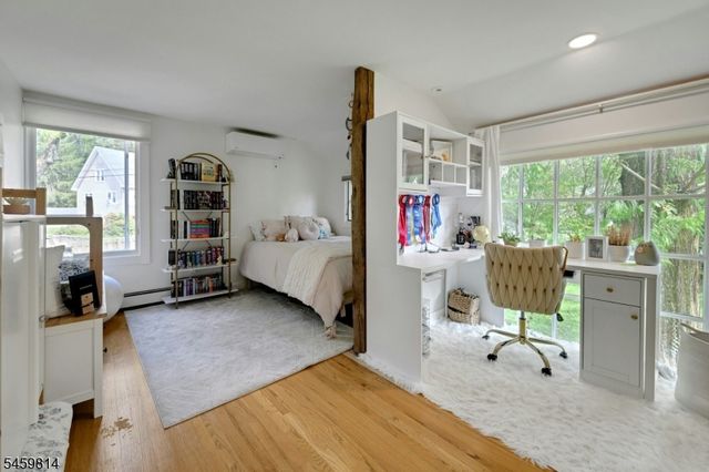 4 E Main St, Mendham Twp., NJ 07945