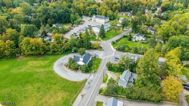 4 E Main St, Mendham Twp., NJ 07945