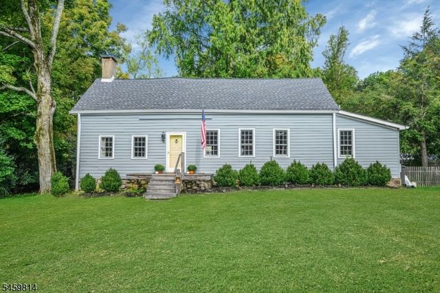 4 E Main St, Mendham Twp., NJ 07945