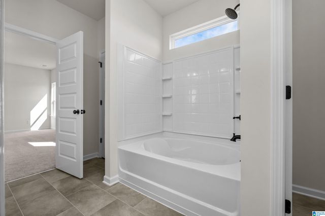 200 PINE VALLEY COVE, Columbiana, AL 35051