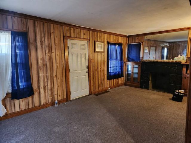 4919 E 39th Street, Kansas City, MO 64128