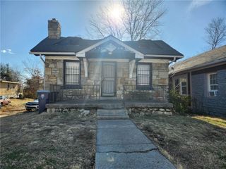 4919 E 39th Street, Kansas City, MO 64128