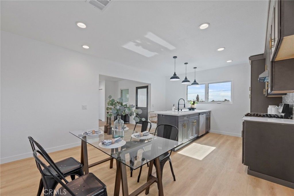 Image 10 of property listing at 357 Cornwell, Los Angeles, CA 90033