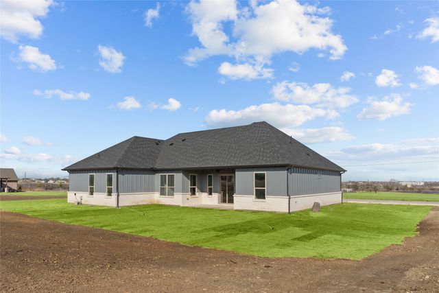 8501 Stallion Drive, Godley, TX 76044