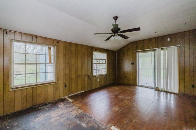 618 W 35 th Street, North Little Rock, AR 72118