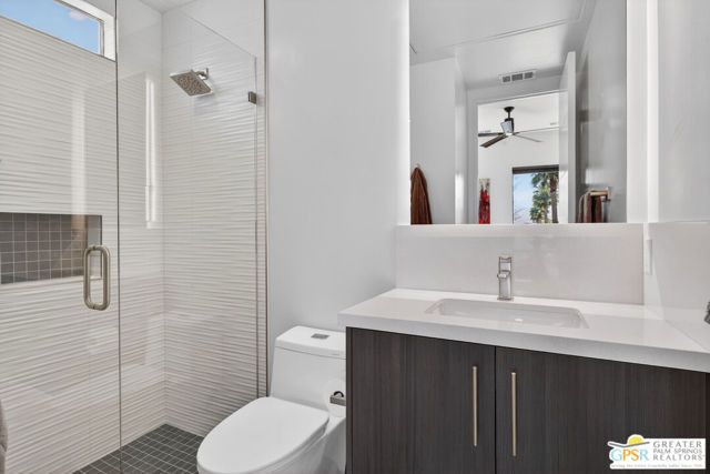1320 Woodward Way, Palm Springs, CA 92262