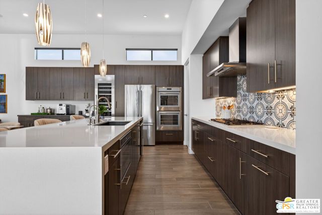 1320 Woodward Way, Palm Springs, CA 92262