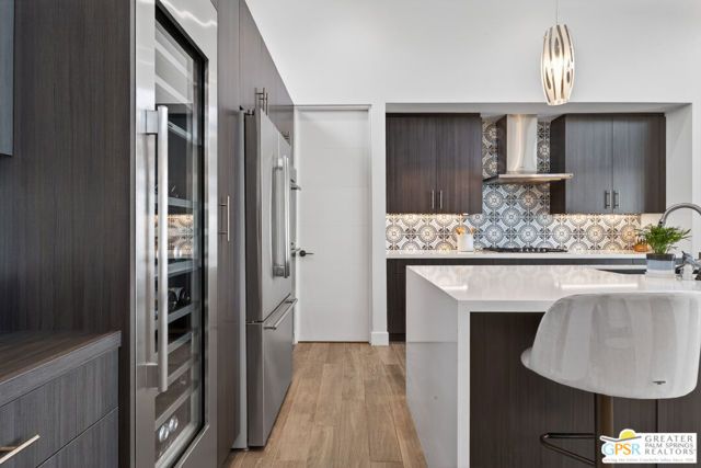 1320 Woodward Way, Palm Springs, CA 92262