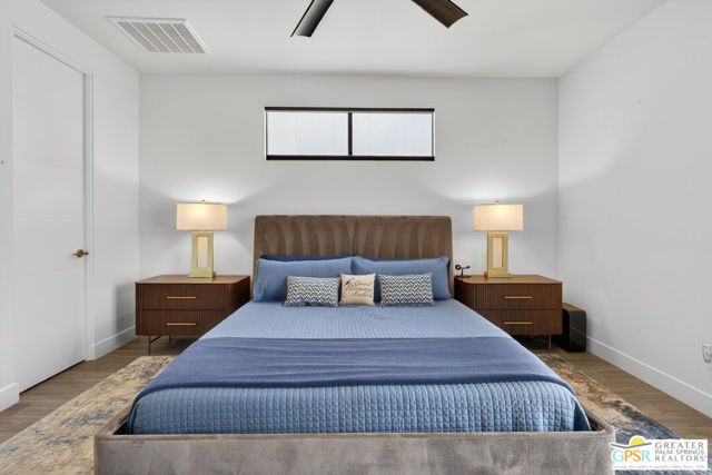 1320 Woodward Way, Palm Springs, CA 92262