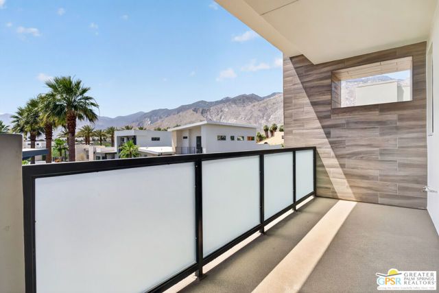1320 Woodward Way, Palm Springs, CA 92262
