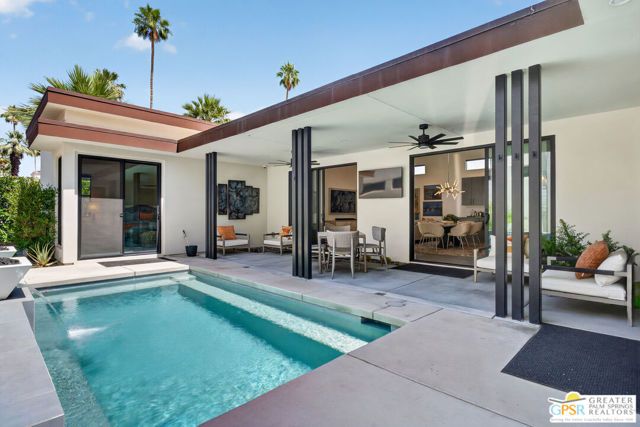 1320 Woodward Way, Palm Springs, CA 92262