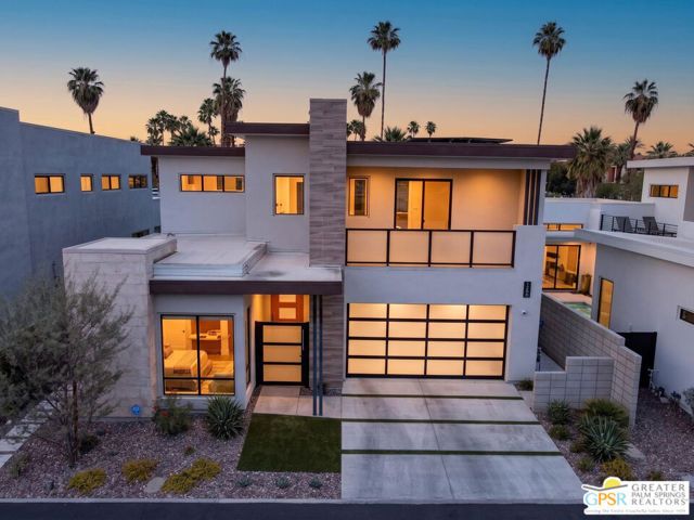 1320 Woodward Way, Palm Springs, CA 92262