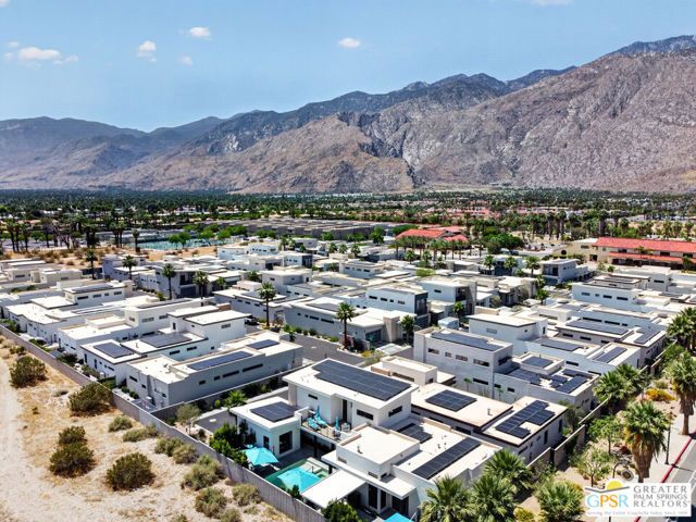 1320 Woodward Way, Palm Springs, CA 92262