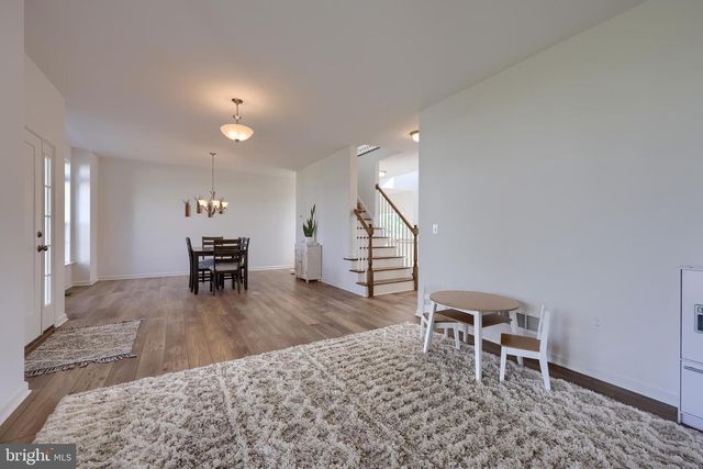 415 CHIEF TATAMY ST, Easton, PA 18045