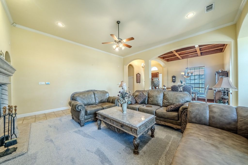 1309 Heritage Hill Drive, Desoto, TX 75115 — photo 4