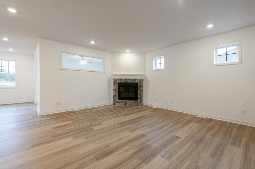 5180 Long Pointe Bay, Woodbury, MN 55129 — photo 5