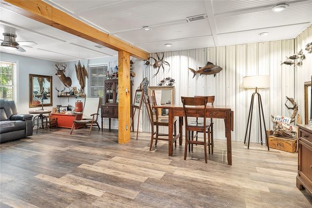 3 Stewart Ave, St Simons Island, GA 31522